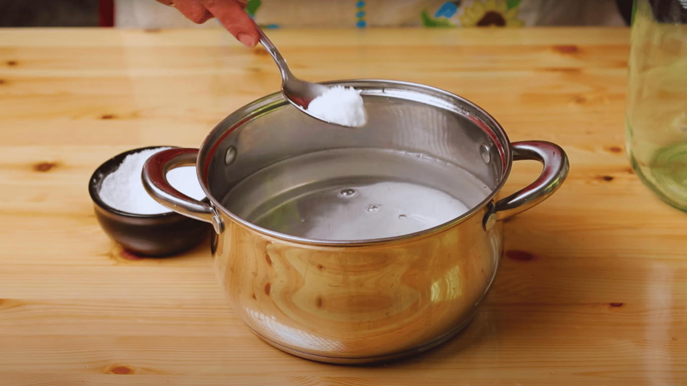 квашені огірки на зиму