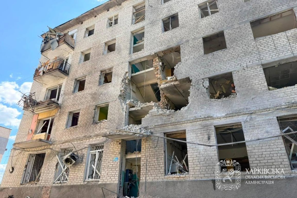 Зруйнований будинок