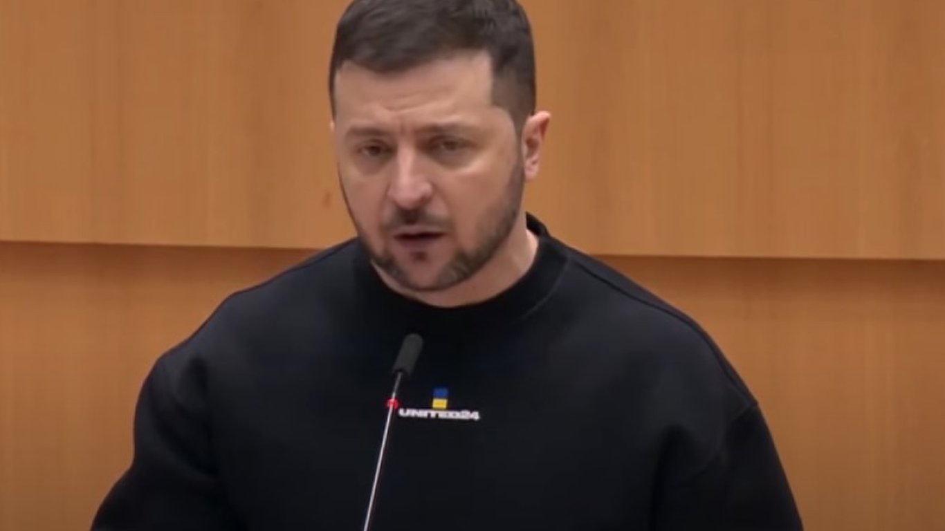 Зеленський виступає з промовою в Європарламенті: головні тези та відео