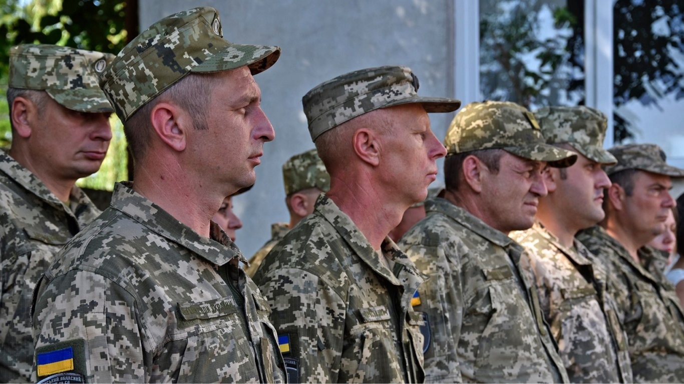 Яких фахівців потребують ЗСУ у серпні найбільше