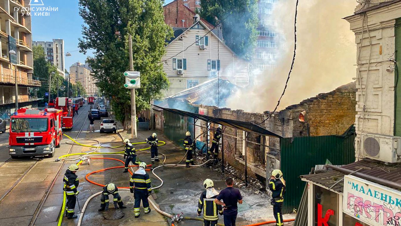 У Шевченківському районі Києва сталася пожежа: що відомо