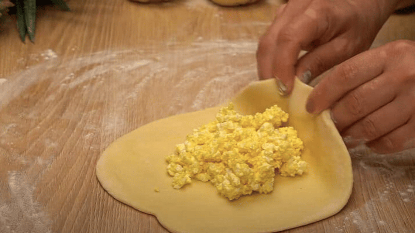 пиріжки на сніданок за 10 хвилин