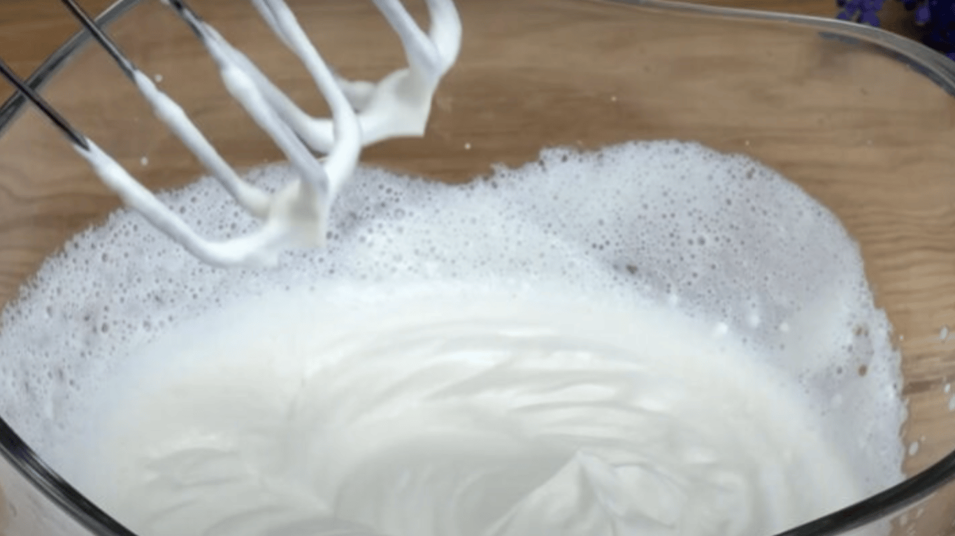 смачний весняний десерт 