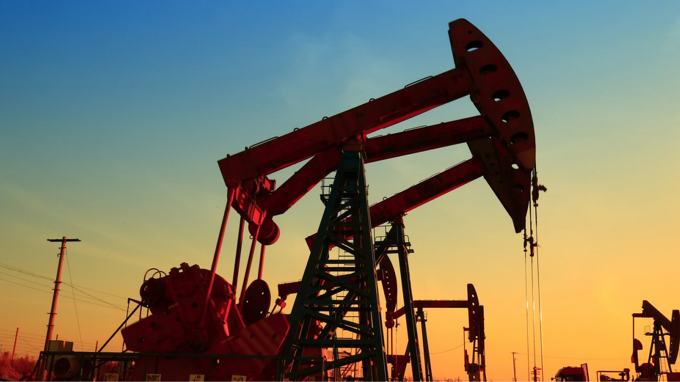 Нефтяной завод в Саудовской Аравии получил рекордную годовую прибыль за всю историю: какая сумма