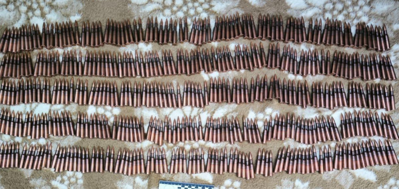 Житель Миколаївщини зберігав зброю у підвали