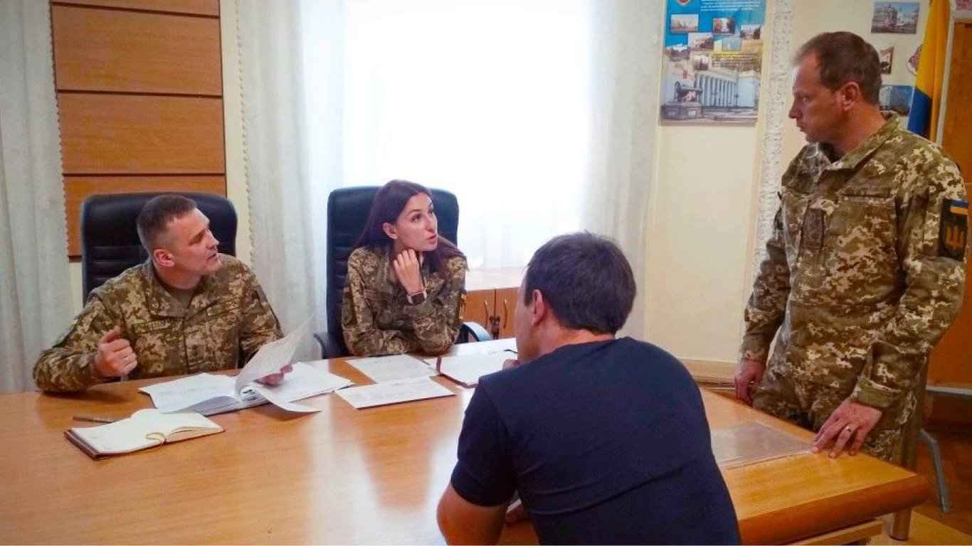 Хто зможе забронювати працівників з серпня 2023 року: нові правила