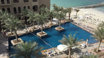 Курорти "все включено" — куди не слід їхати українцям у вересні - 285x160