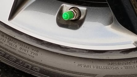 Чому не варто накачувати колеса автомобіля азотом - 290x166