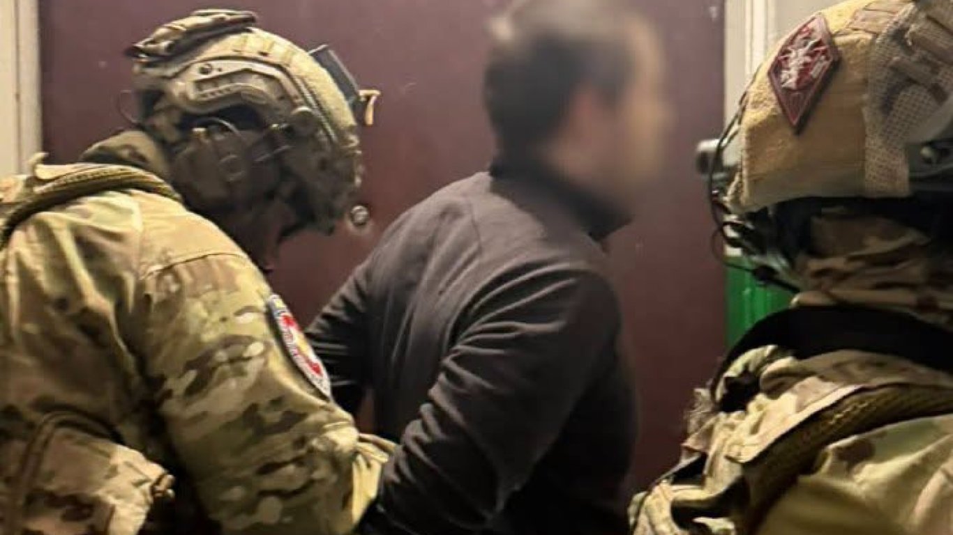 Стрілянина в директора клініки в Києві: поліція затримала чоловіка