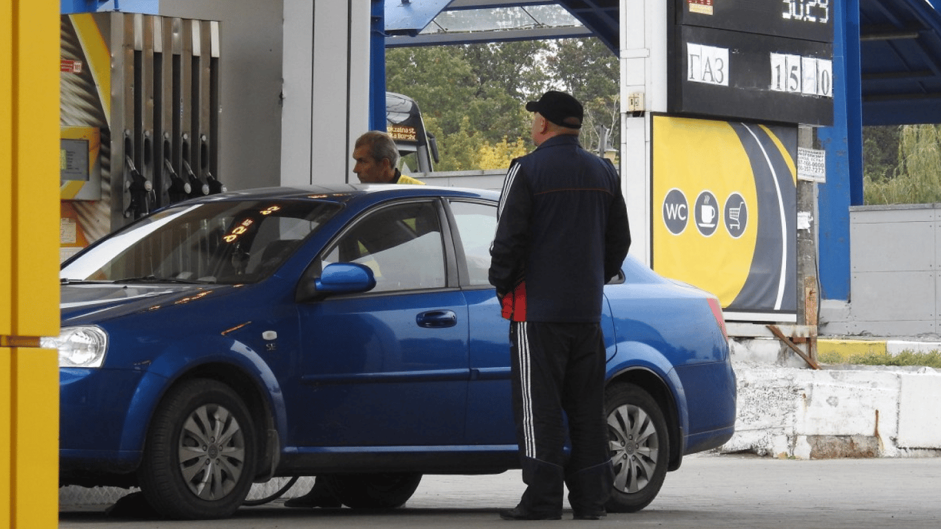 Цены на топливо в Украине по состоянию на 25 марта — сколько стоит бензин, газ и дизель