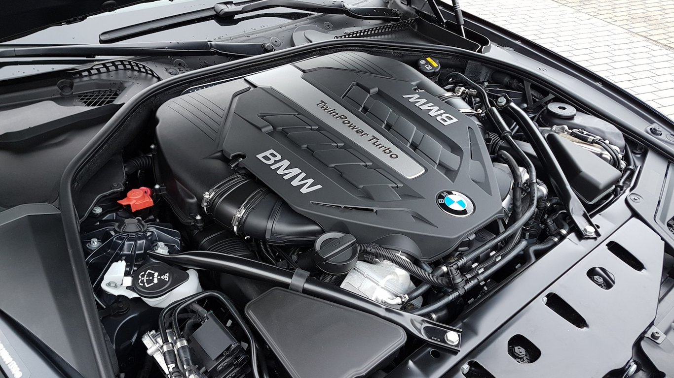 Пять двигателей BMW, от которых стоит держаться подальше