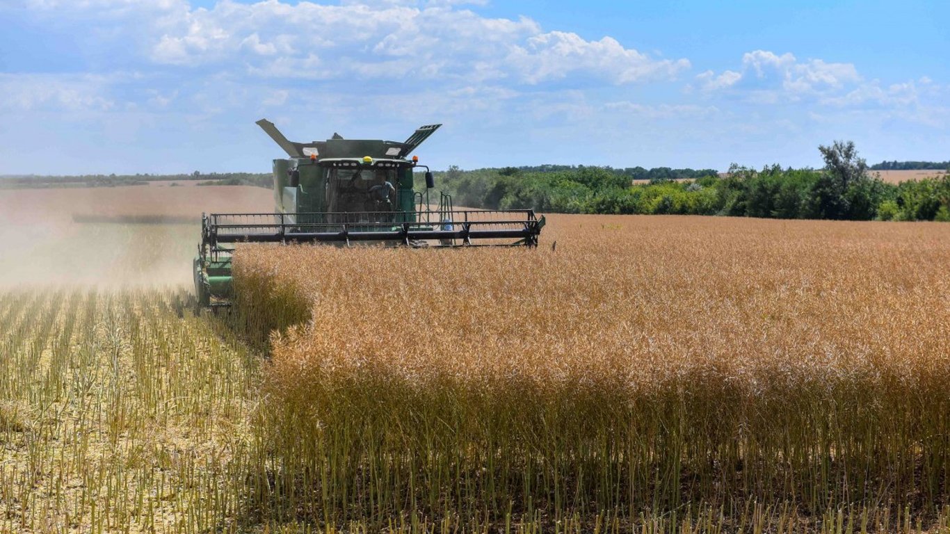 Краще ніж минулоріч: на Харківщини намолотили понад 276 тисяч тонн зерна нового врожаю