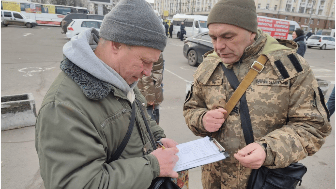 На Волині чоловік проігнорував повістку ТЦК, але розкаявся — чи покарав його суд