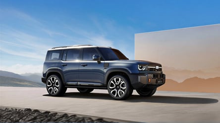 Вийшов гібридний вбивця Toyota Land Cruiser потужністю 1113 к.с. - 285x160