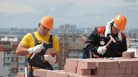 Для строителей есть хорошая вакансия в "Азове" — что предлагают - 290x160