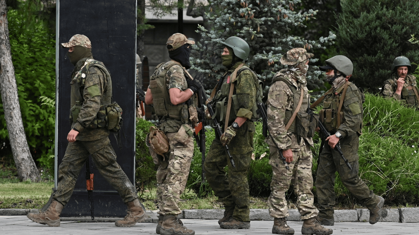 Ситуація стає небезпечною: Польща помітила переміщення "вагнерівців" на захід Білорусі