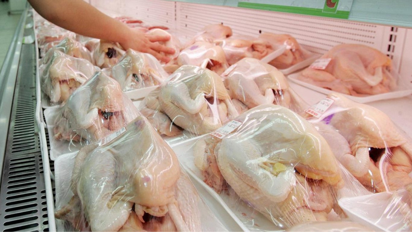 Франція протестує проти імпорту української курятини