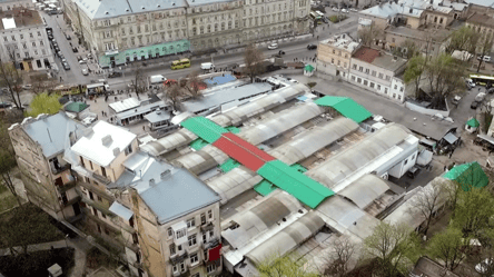 У центрі Львова створять сквер на місці колишнього ринку Добробут - 285x160