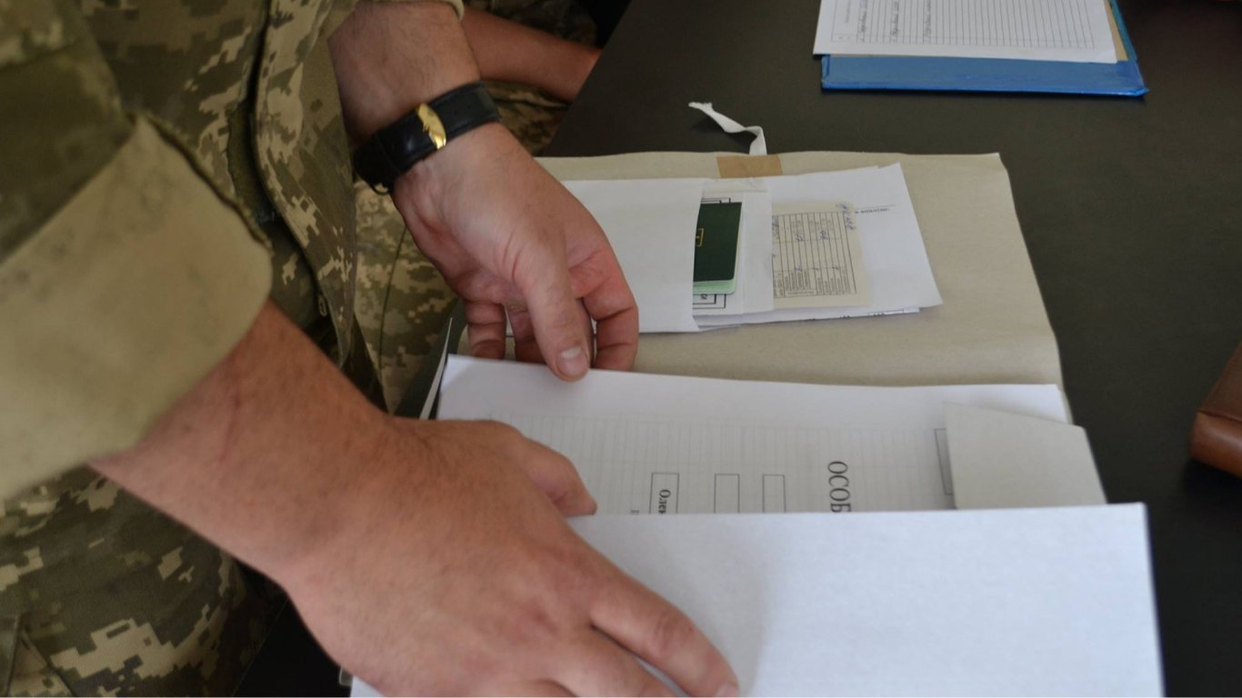 Які хвороби нервової системи є підставою для звільнення від призову — список