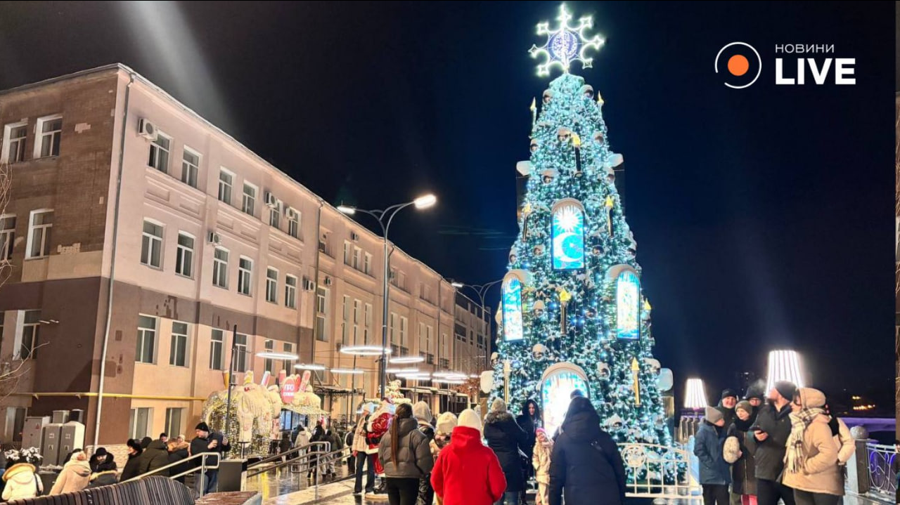 У Харкові з'явилась нова святкова локація — відео - фото 1