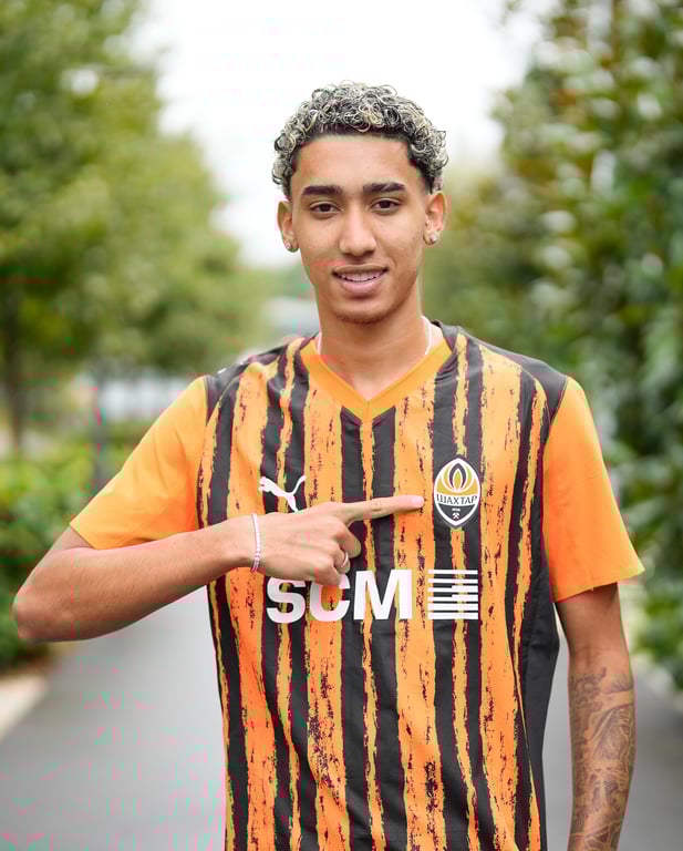 Изеки Силва