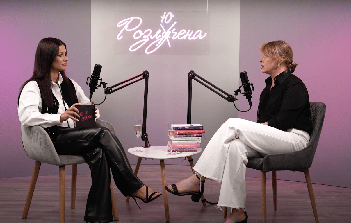 Елена Кравец на интервью у Алины Шаманской