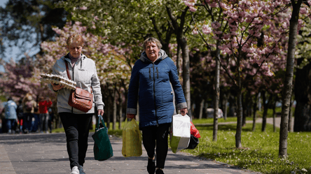 Пенсії в українців, як в ЄС — Гетманцев пояснив, чи можливо це - 285x160