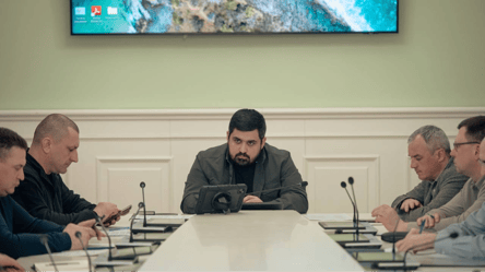 Ткаченко обвинил Кличко в саботаже решений КГГА - 285x160