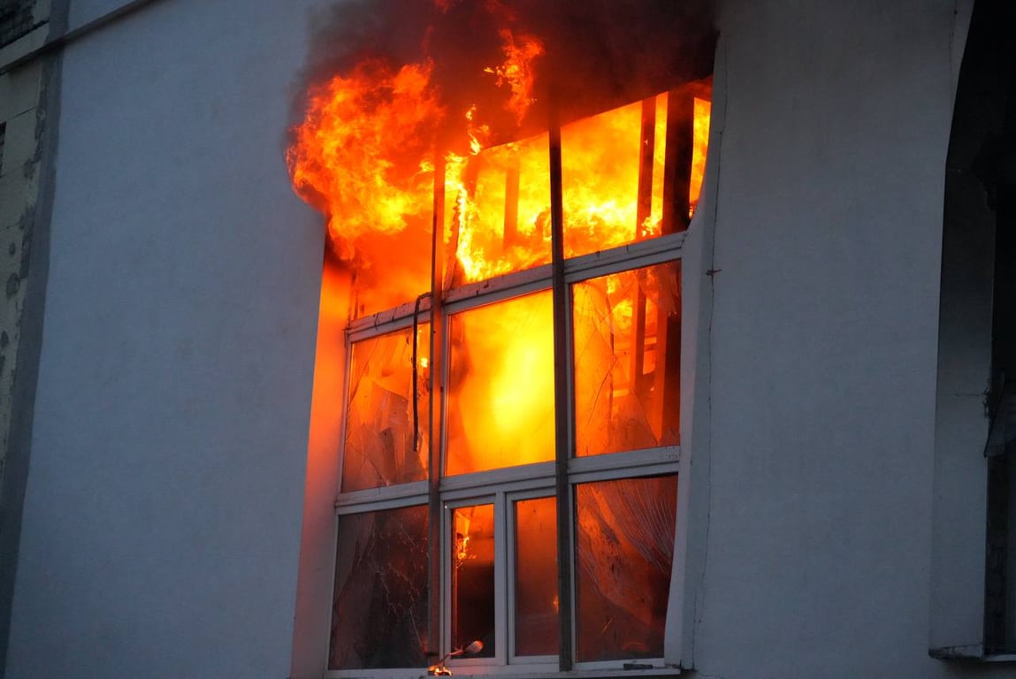 Обстріл Запоріжжя 14 червня — фото наслідків атаки - фото 6