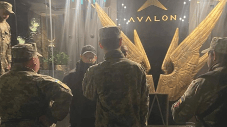 Agents of Ukrainian Territorial Recruitment Center raided in cafés and at concerts - 290x160