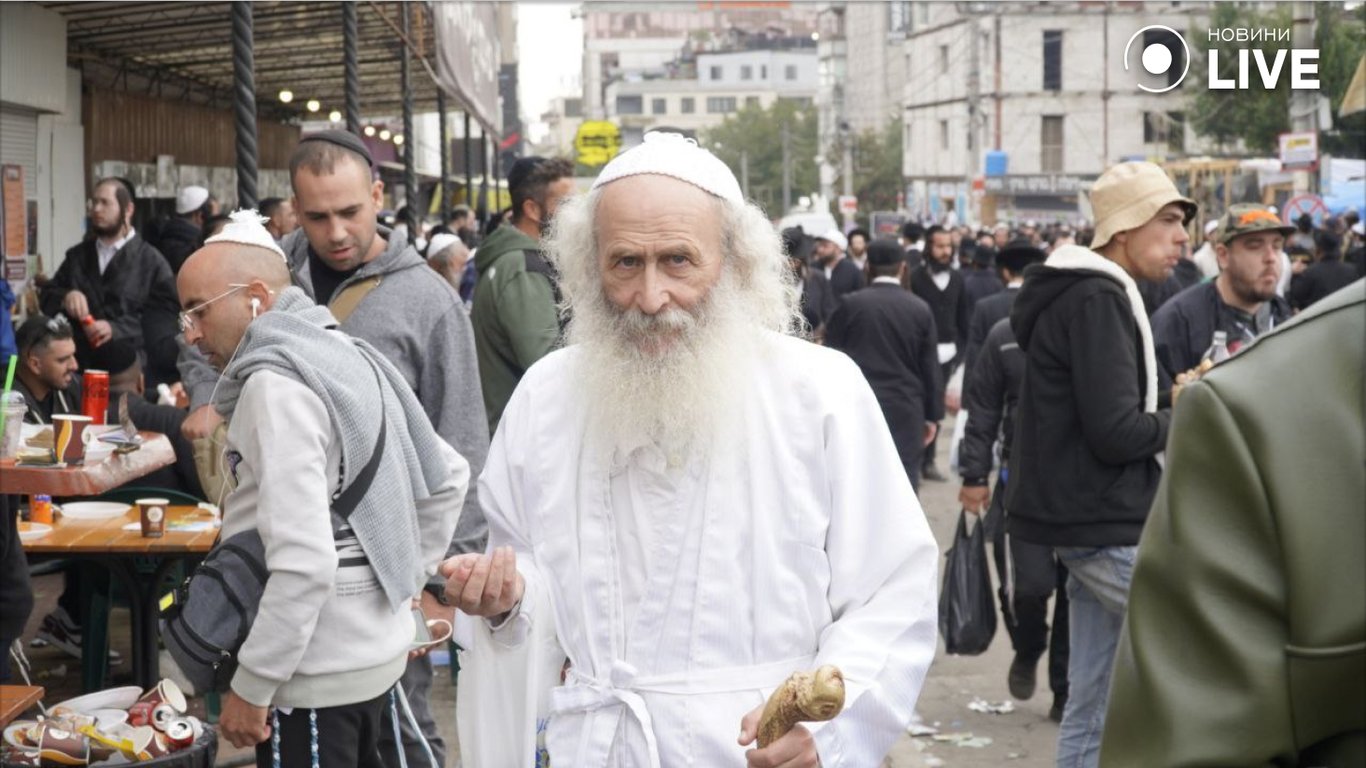 Hasidim in Uman — how many pilgrims came to the city