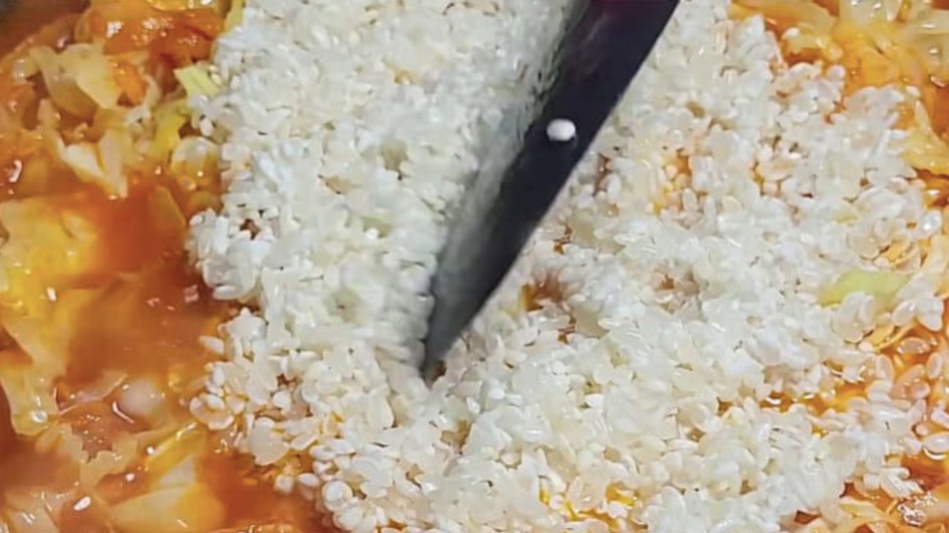 пісня страва з капустою та рисом