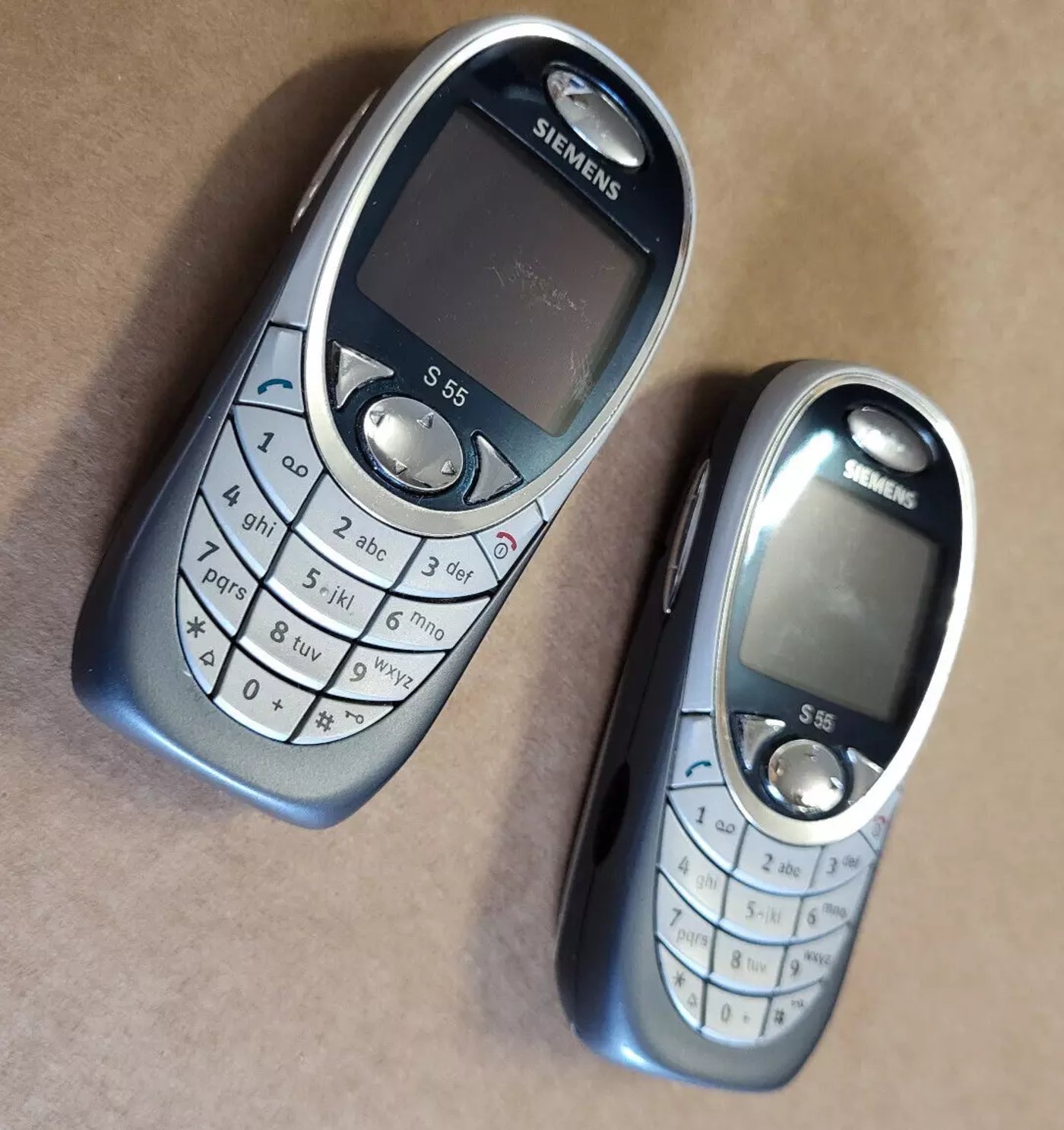 Кнопочный телефон Siemens S55