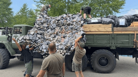 РФ почала використовувати нові маскувальні сітки, — Флеш - 290x166