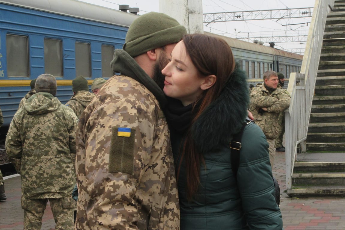 При каких семейных обстоятельствах военнослужащий ВСУ может взять отпуск и насколько дней