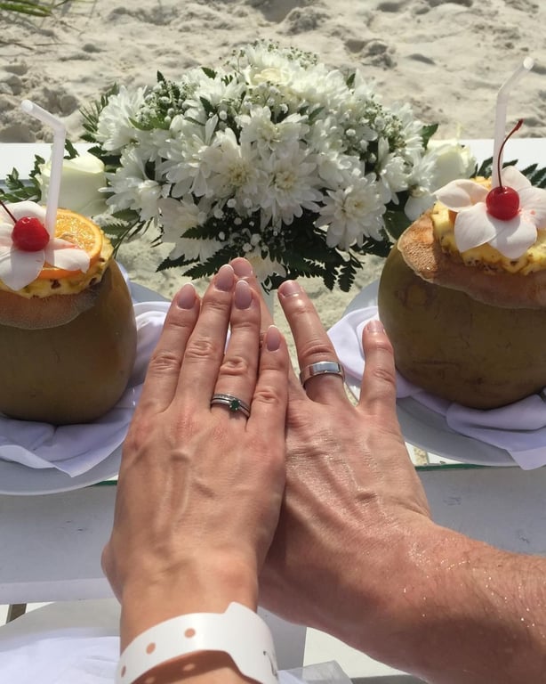 Акторка Наталка Денисенко з чоловіком актором Андрієм Федінчиком. Фото: instagram.com/natalka_denisenko/