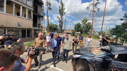 Ексгенсек НАТО відвідав потрощений росіянами Ірпінь: його головні заяви - 285x160