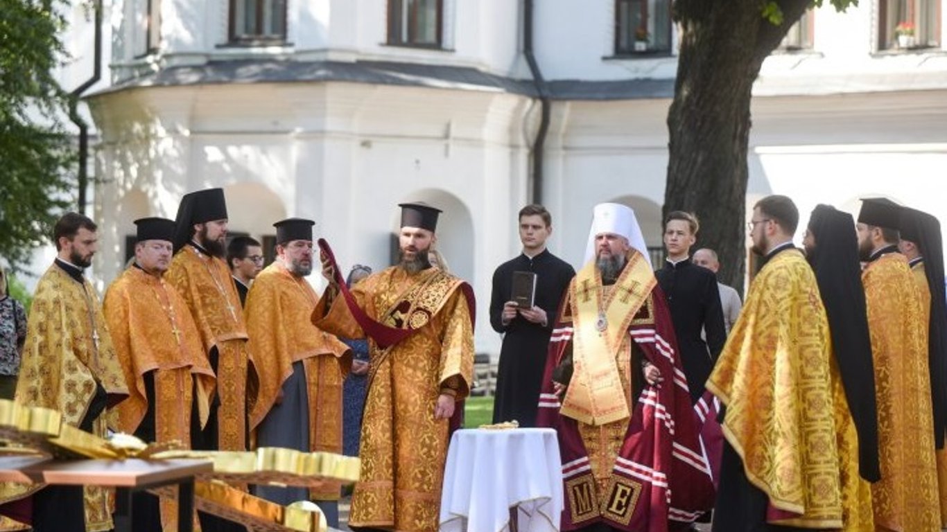 Епіфаній освятив новий хрест для Софії Київської - фото, відео