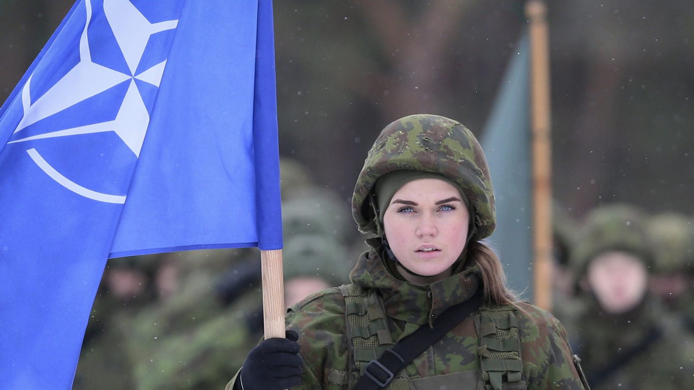 Эстония приняла решение в ООН с призывом закрыть небо над Украиной