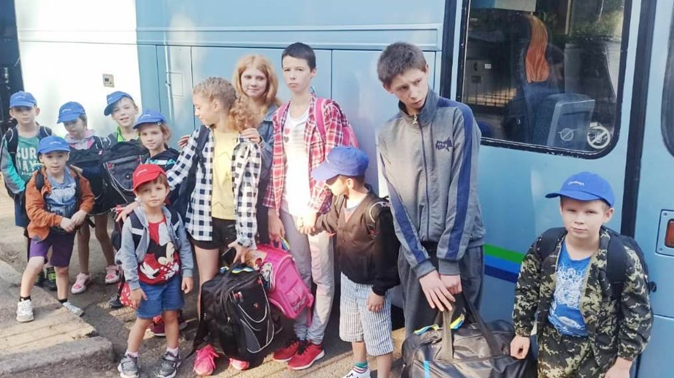 Дітей із Одеської області відправили на реабілітацію до Польщі