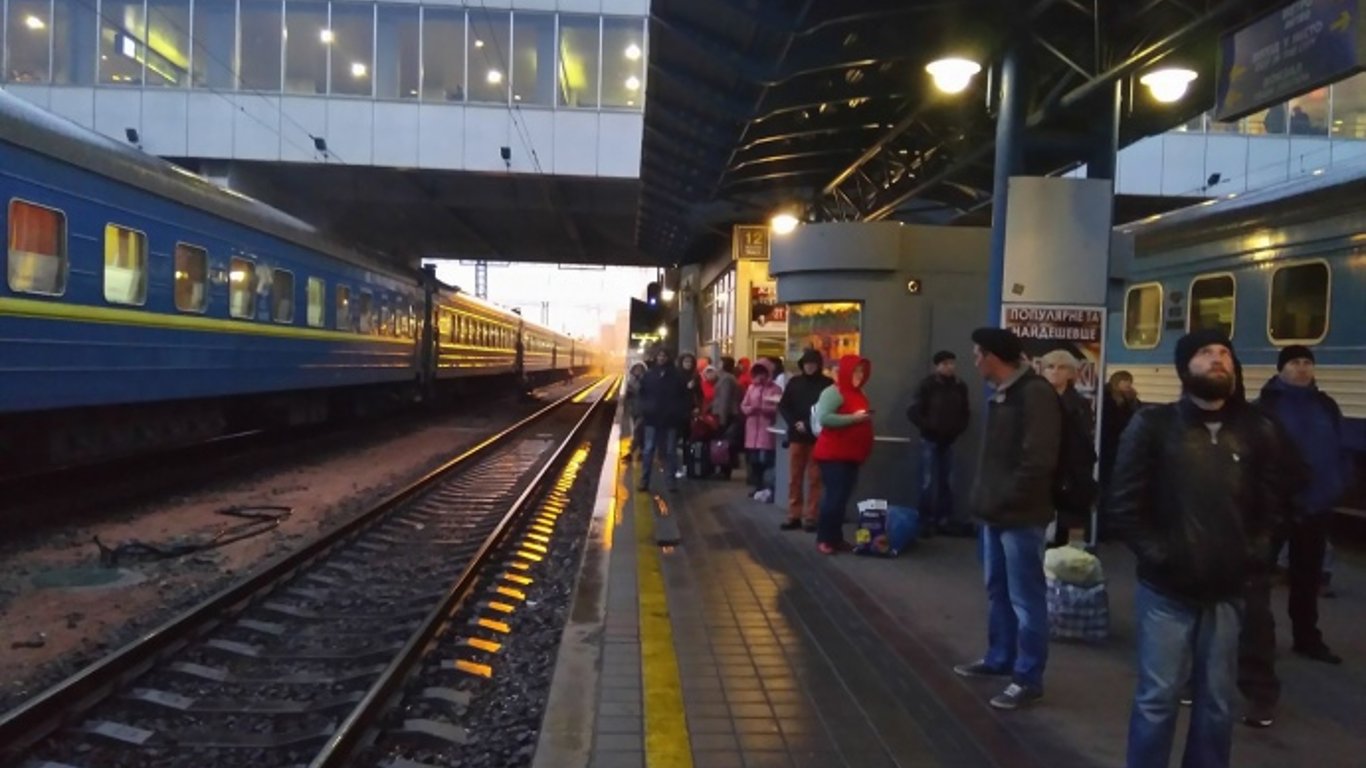 З Києва 26 лютого евакуюватимуть потягами на Захід