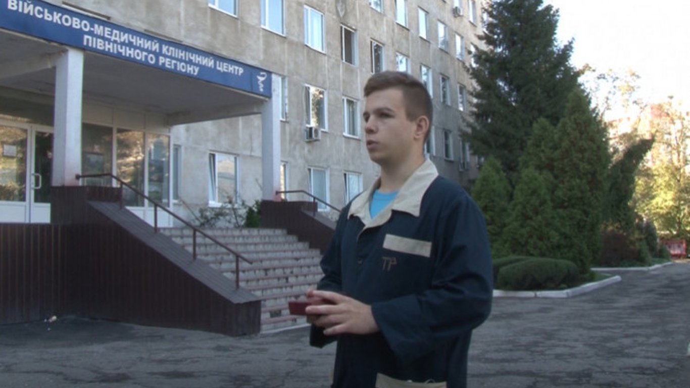 Курсант, що вижив, в авіакатастрофі під Чугуєвом отримав квартиру від Зеленського
