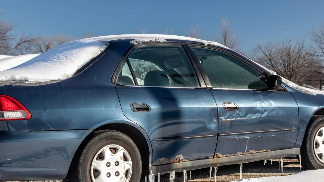 Ржавчина на автомобиле: как предупредить ее появление зимой