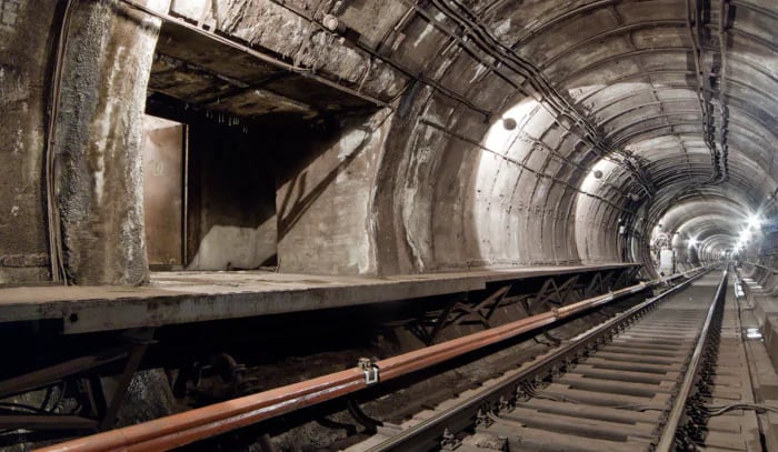 "Загорівська" - що відомо про станцію метро, яку почали будувати та кинули - фото 3