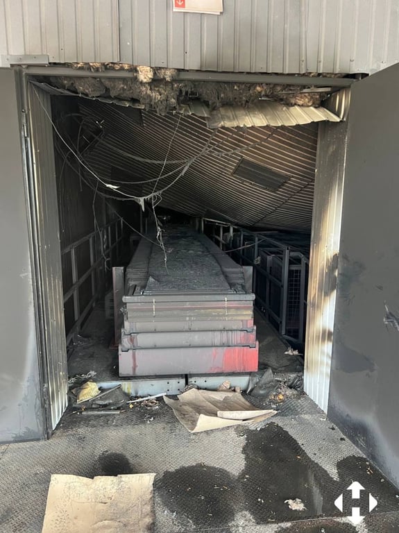 Окупанти вдарили по Новій пошті в Ізюмі