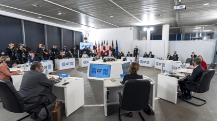 Міністри фінансів G7 обговорили варіанти посилення тиску на РФ - 285x160