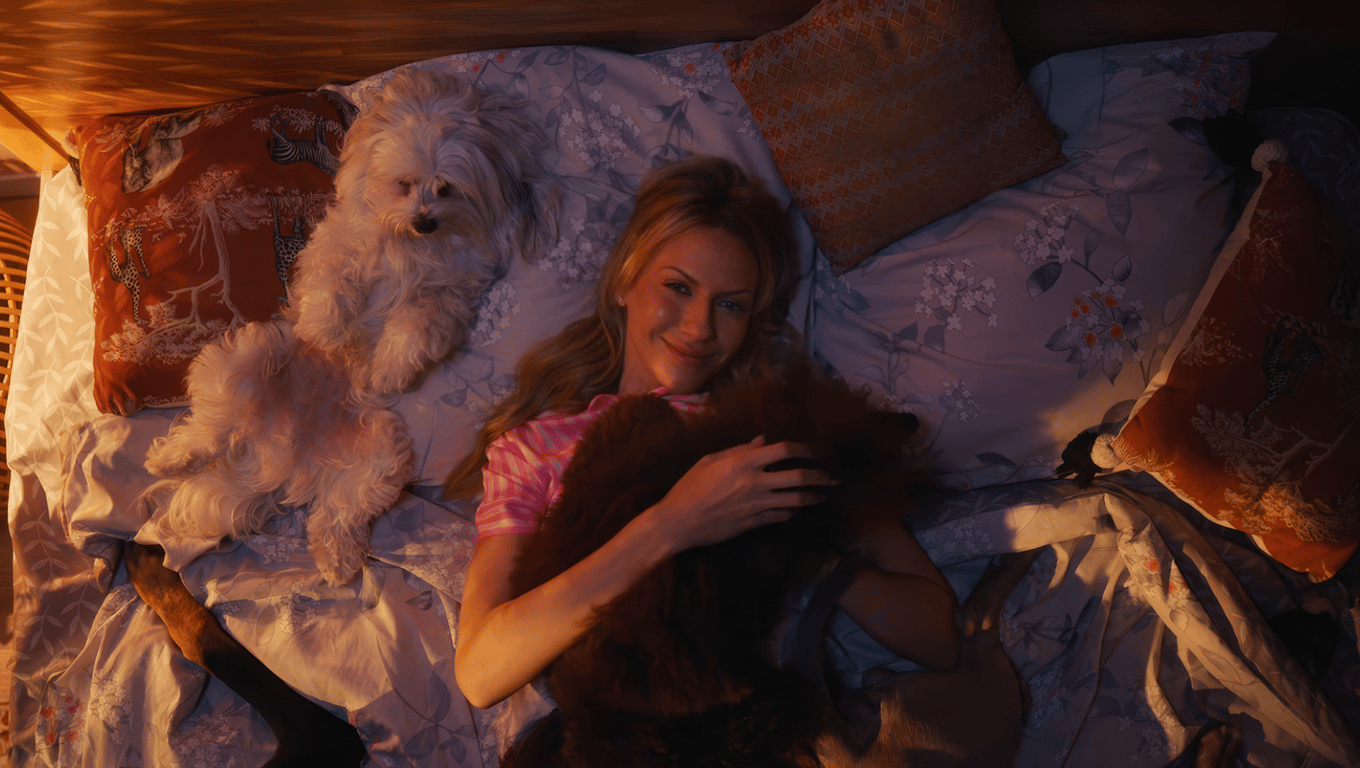 Леся Нікітюк у фільмі Песики - фото