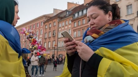 Украинцы за границей стали реже интересоваться новостями родины — данные соцопроса - 285x160