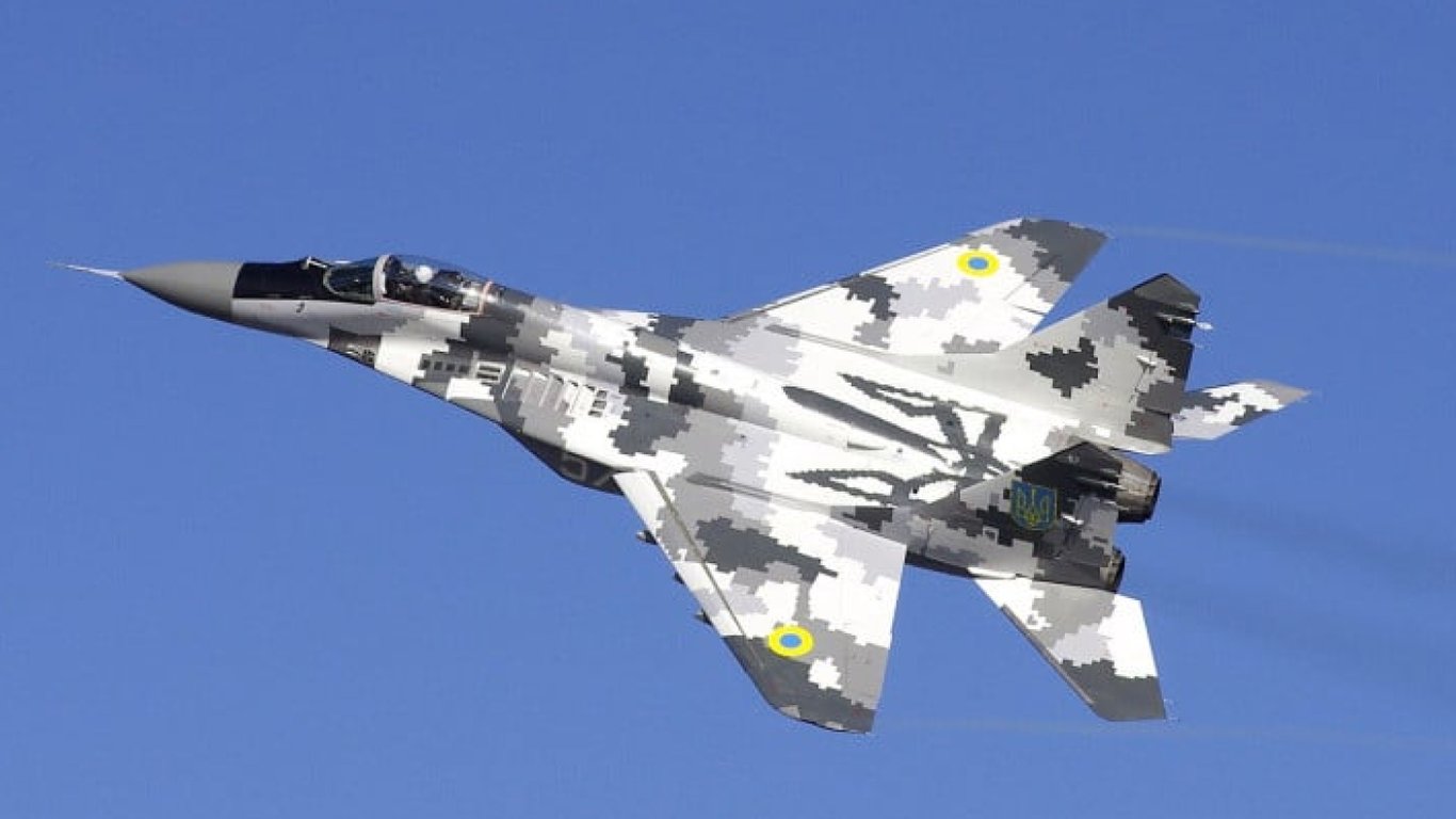 Франция обдумывает возможность подготовки украинских пилотов истребителей