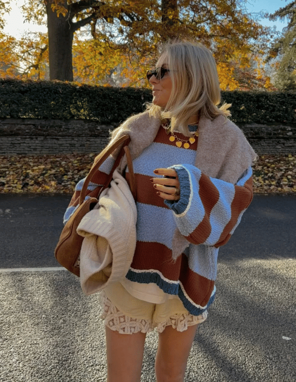 Светр, з яким і спідниця має розкішний вигляд